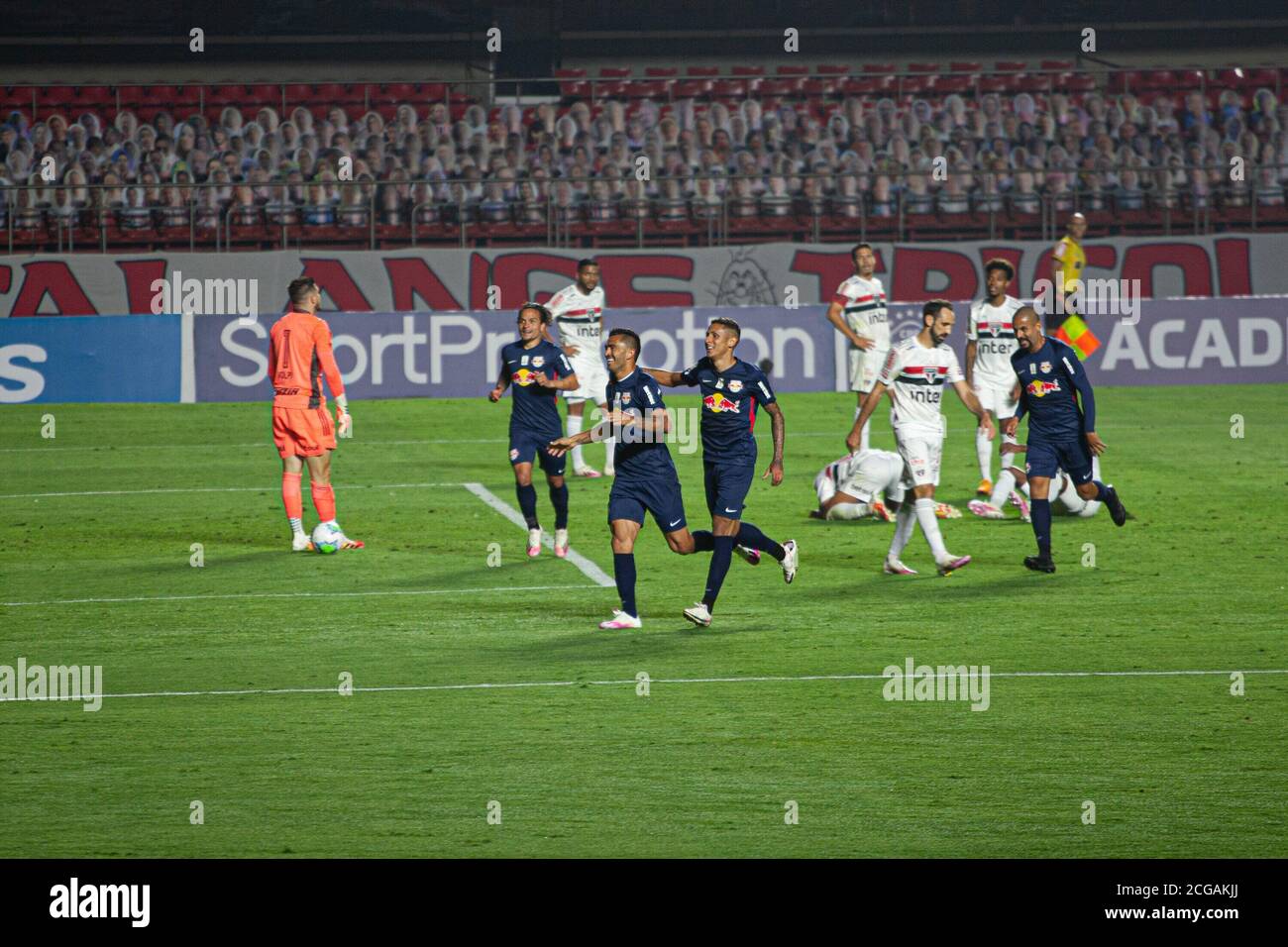 Sao Paulo, Sao Paulo, Brésil. 9 septembre 2020. (SPO) Ligue brésilienne de première division : Sao Paulo vs Red Bull Bragantino. 9 septembre 2020, Sao Paulo, Brésil: Raul de Red Bull Bragantino marque et célèbre son but contre Sao Paulo, valable pour le 9ème tour de la ligue brésilienne de première division au stade Morumbi à Sao Paulo .Credit : Leco Viana /Thenews2 Credit: Leco Viana/TheNEWS2/ZUMA Wire/Alay Live News Banque D'Images