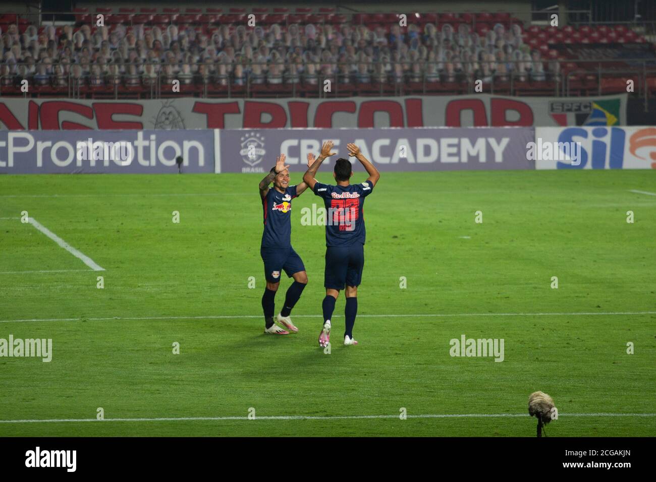 Sao Paulo, Sao Paulo, Brésil. 9 septembre 2020. (SPO) Ligue brésilienne de première division : Sao Paulo vs Red Bull Bragantino. 9 septembre 2020, Sao Paulo, Brésil: Raul de Red Bull Bragantino marque et célèbre son but contre Sao Paulo, valable pour le 9ème tour de la ligue brésilienne de première division au stade Morumbi à Sao Paulo .Credit : Leco Viana /Thenews2 Credit: Leco Viana/TheNEWS2/ZUMA Wire/Alay Live News Banque D'Images