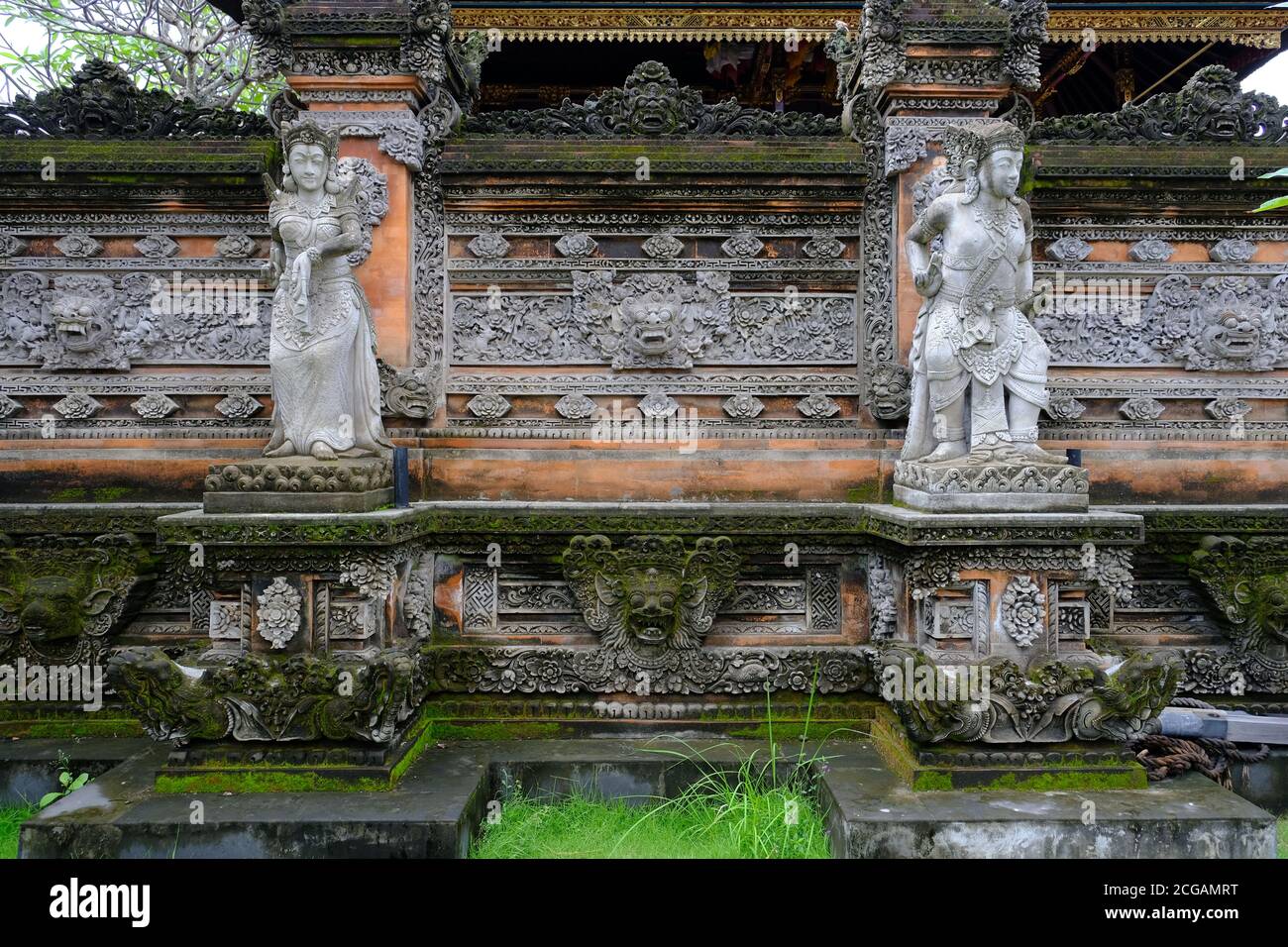 Bali Ubud Indonésie - Maison de famille balinaise mur du temple Banque D'Images