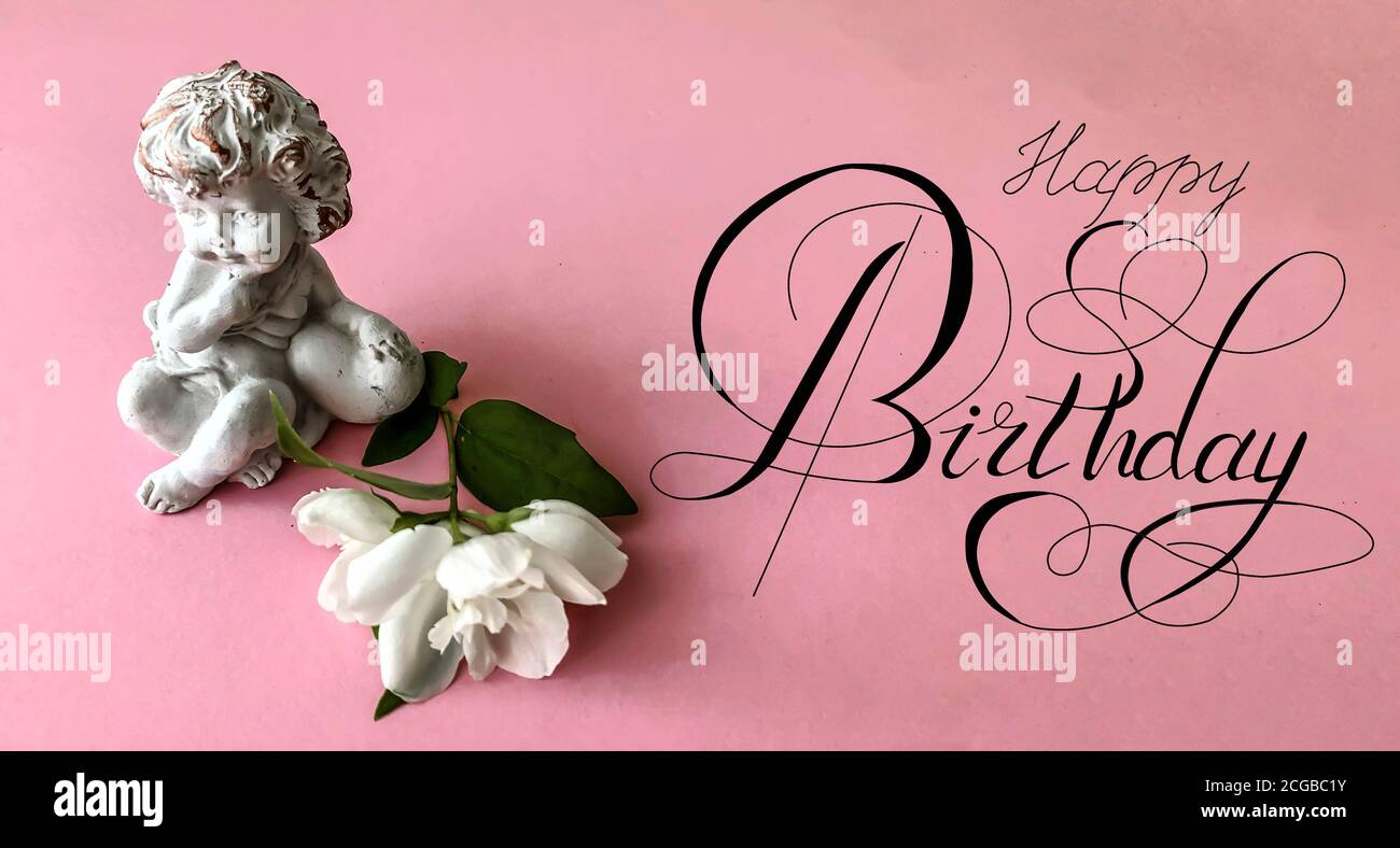 Carte Postale Ou Banniere Internet Avec Un Message D Anniversaire Avec L Inscription Joyeux Anniversaire Photo Stock Alamy