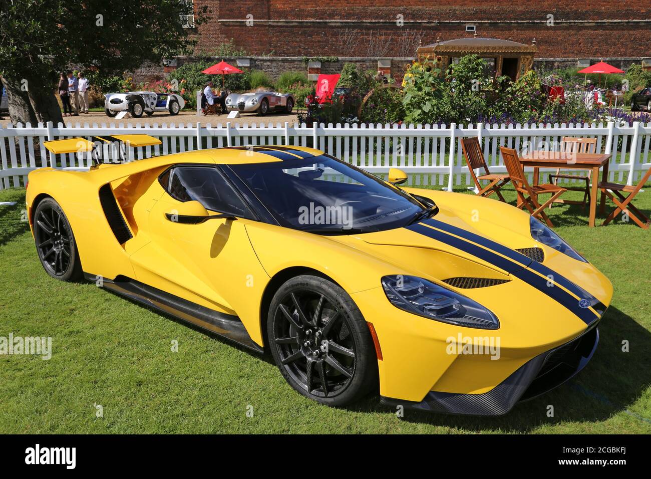 Ford GT, Bridge of Weir Members Enclosure, Concours of Elegance 2020, Hampton court Palace, Londres, Royaume-Uni, Europe Banque D'Images