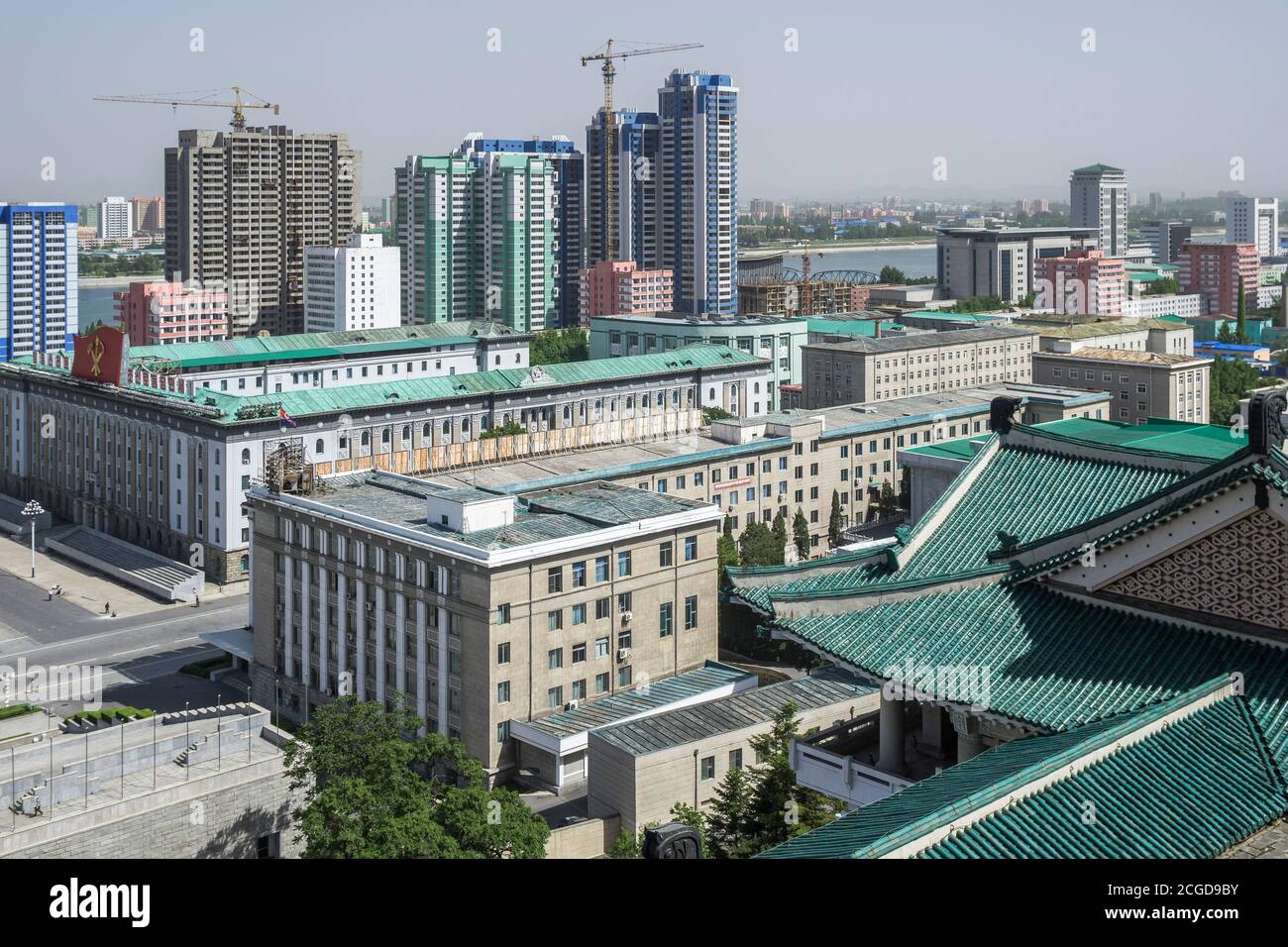 Vue sur la ville depuis le palais des etudes du peuple, de la province de Pyongan, Pyongyang, Corée du Nord Banque D'Images