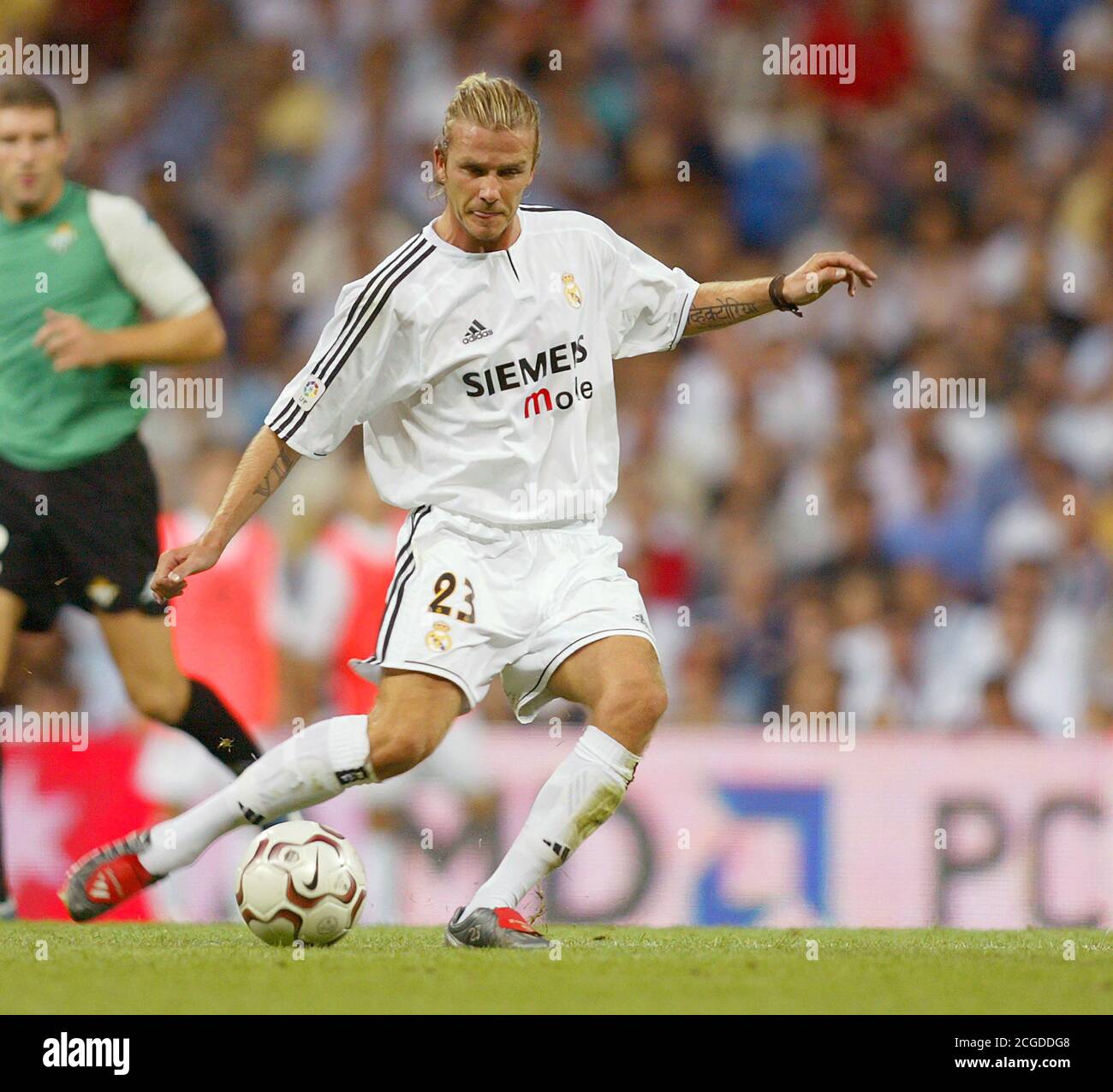 David beckham madrid 2003 Banque de photographies et d’images à haute ...