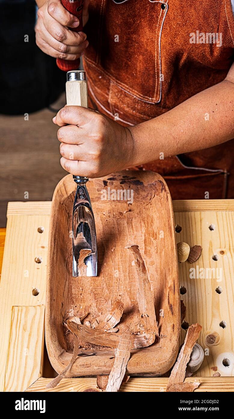 Boîte en bois à sculpter artisanale Banque D'Images