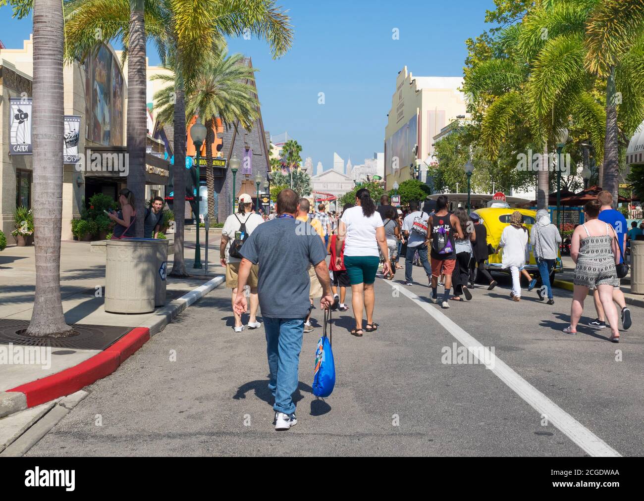 Une foule de visiteurs au parc à thème Universal Studios Florida Banque D'Images