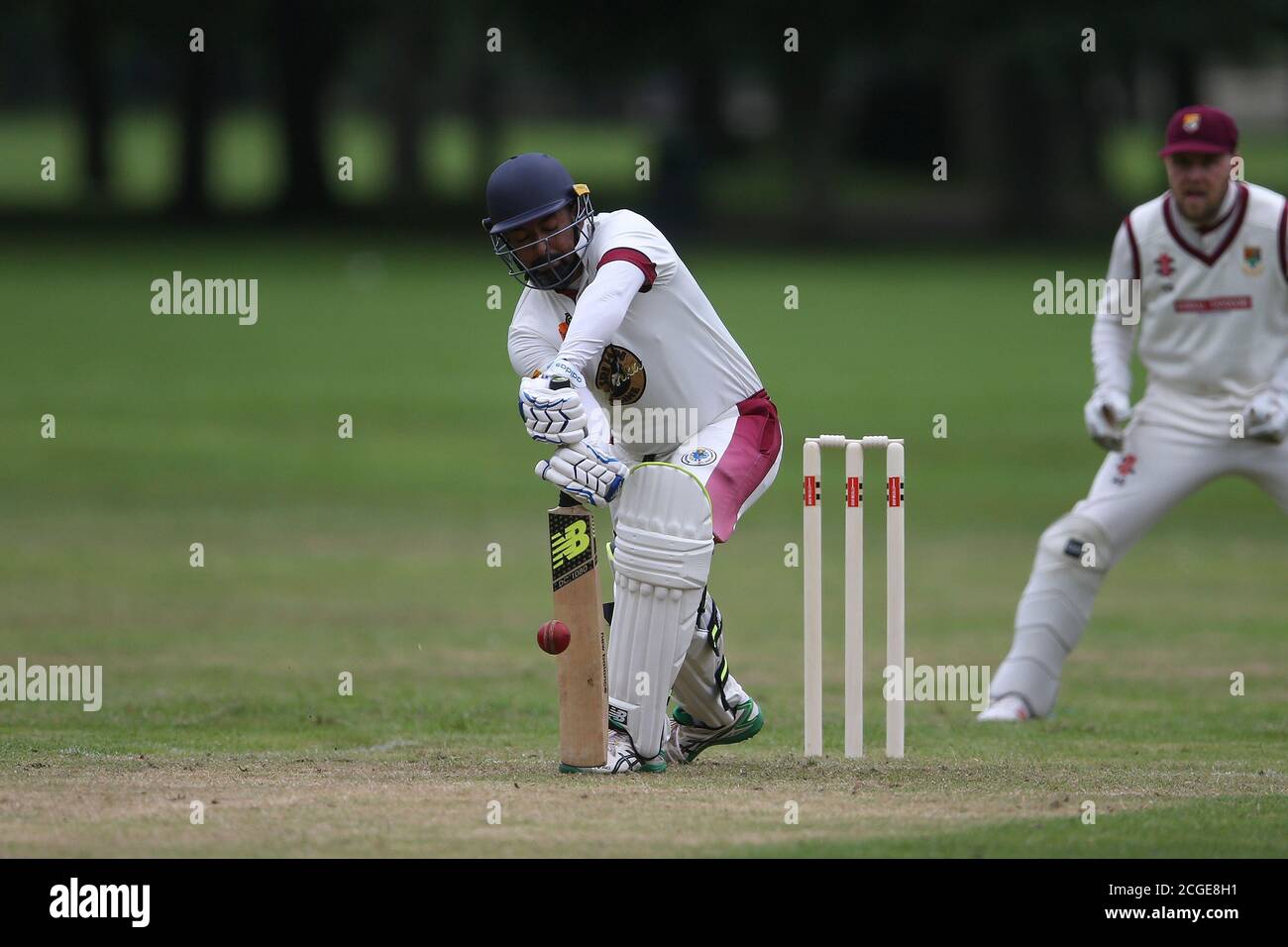 Le cricket amateur en tant que Birkenhead St Mary’s Cricket Club hôte du Merseyside Commonwealth Conference Cricket Club à Birkenhead Park le samedi 1er août 20. Banque D'Images