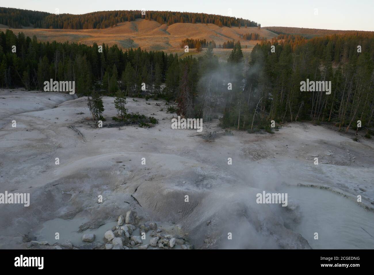 Sulphur Caldron, Hayden Valley, parc national de Yellowstone Banque D'Images