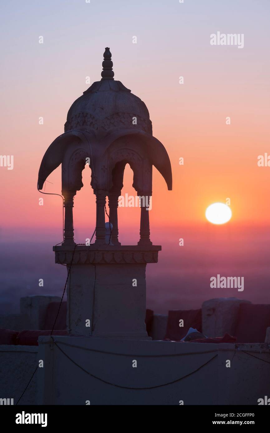 Vue sur le lever du soleil depuis Jaisalmer fort Rajasthan Inde Banque D'Images