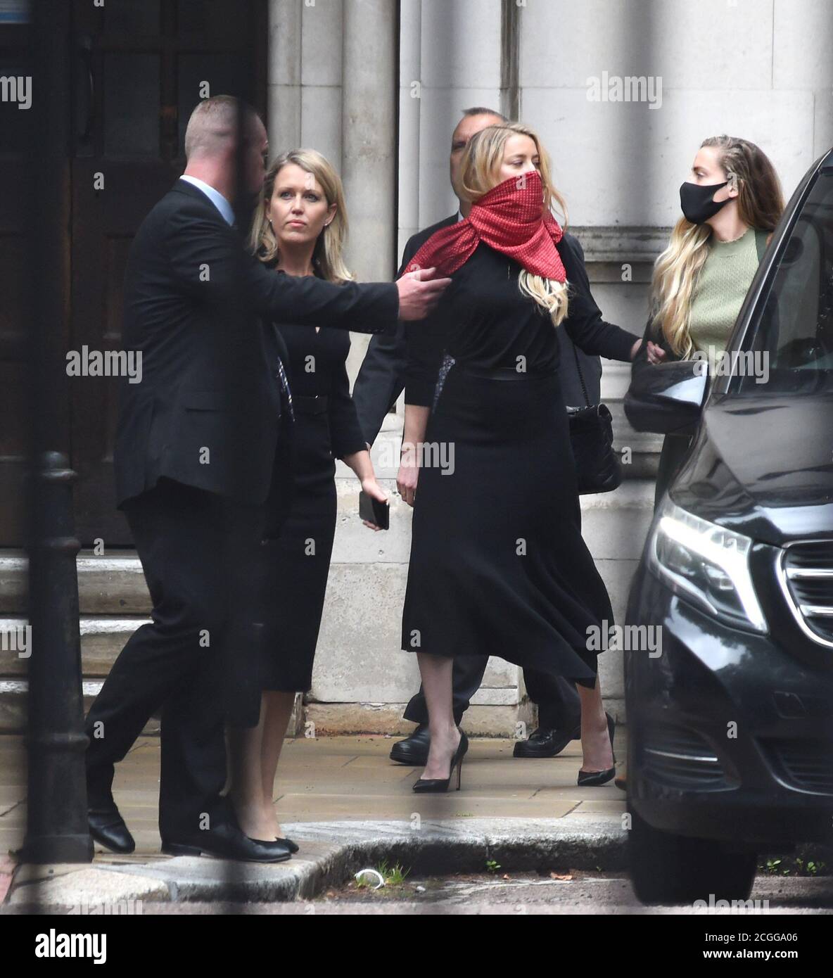 La photo doit être créditée ©Alpha Press 079965 08/07/2020 l'avocat Jennifer Robinson Amber a entendu et la consœur Whitney a entendu les cours royales de justice à Londres. Au cours d'une affaire de diffamation contre News Group Newspapers, éditeurs de The Sun. Banque D'Images