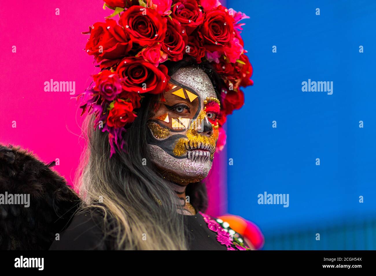 Une jeune mexicaine, habillée comme la Catrina, participe au festival Day of the Dead à Oaxaca, au Mexique. Banque D'Images