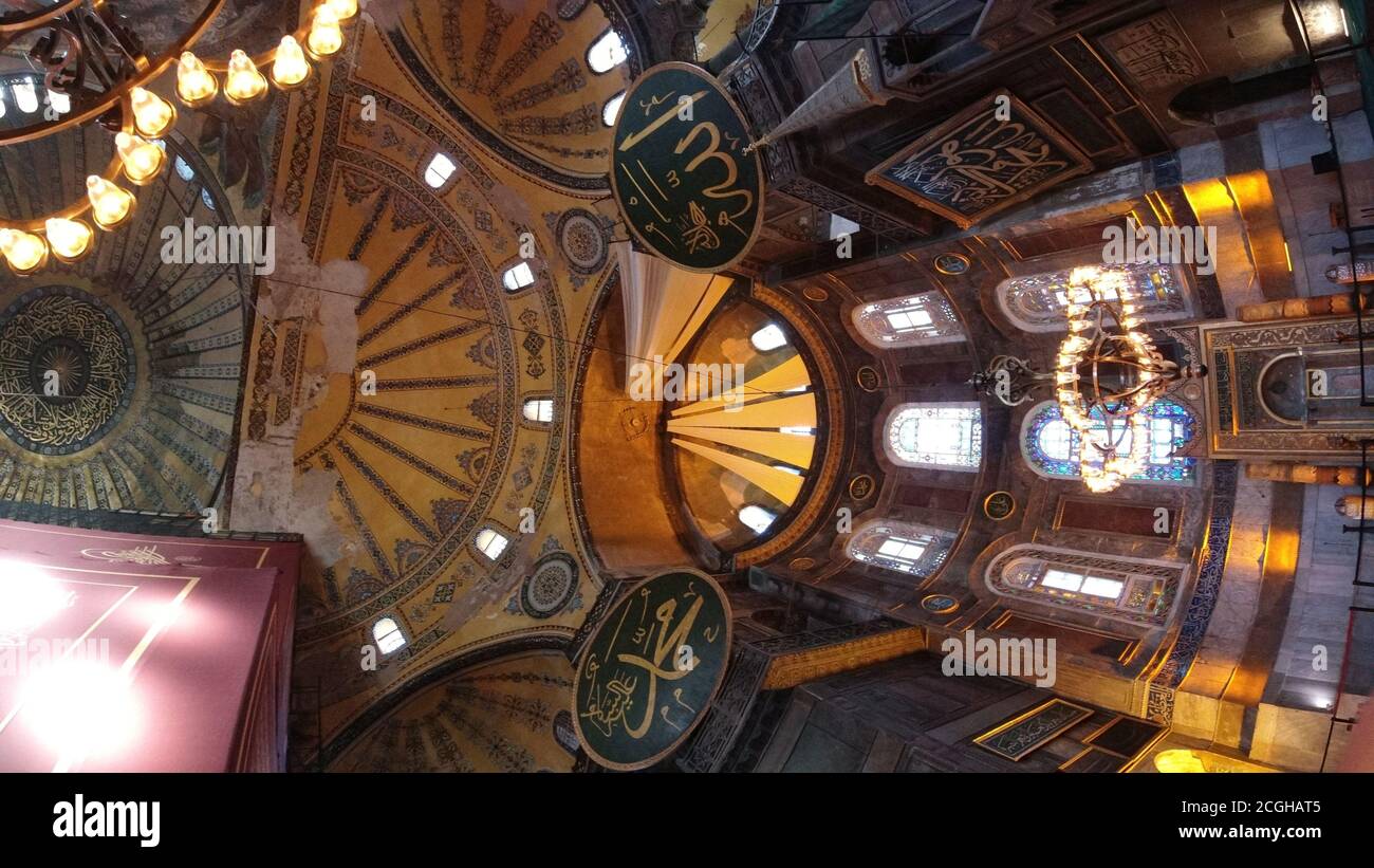 Intérieur de la Grande Mosquée de Sainte-Sophie à Istanbul Banque D'Images