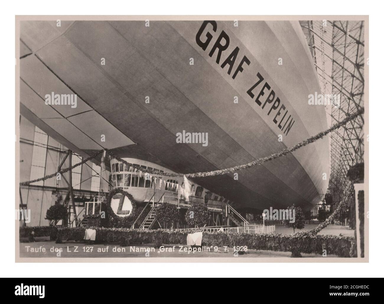 Archive Zeppelin cérémonie de lancement du dirigeable à Friedrichshafen, Allemagne, pour Zeppelin LZ127 'Graf Zeppelin' 9.7.1928 Banque D'Images