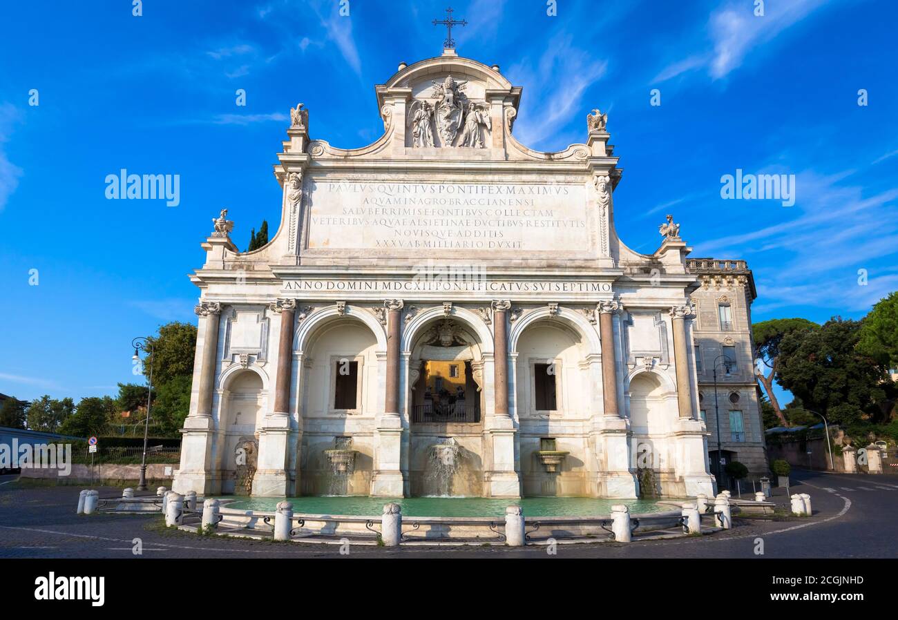 La Fontana dell'Acqua Paola a également connu comme il Fontanone ('la grande fontaine') est une fontaine monumentale située sur le mont Janicule à Rome. Banque D'Images