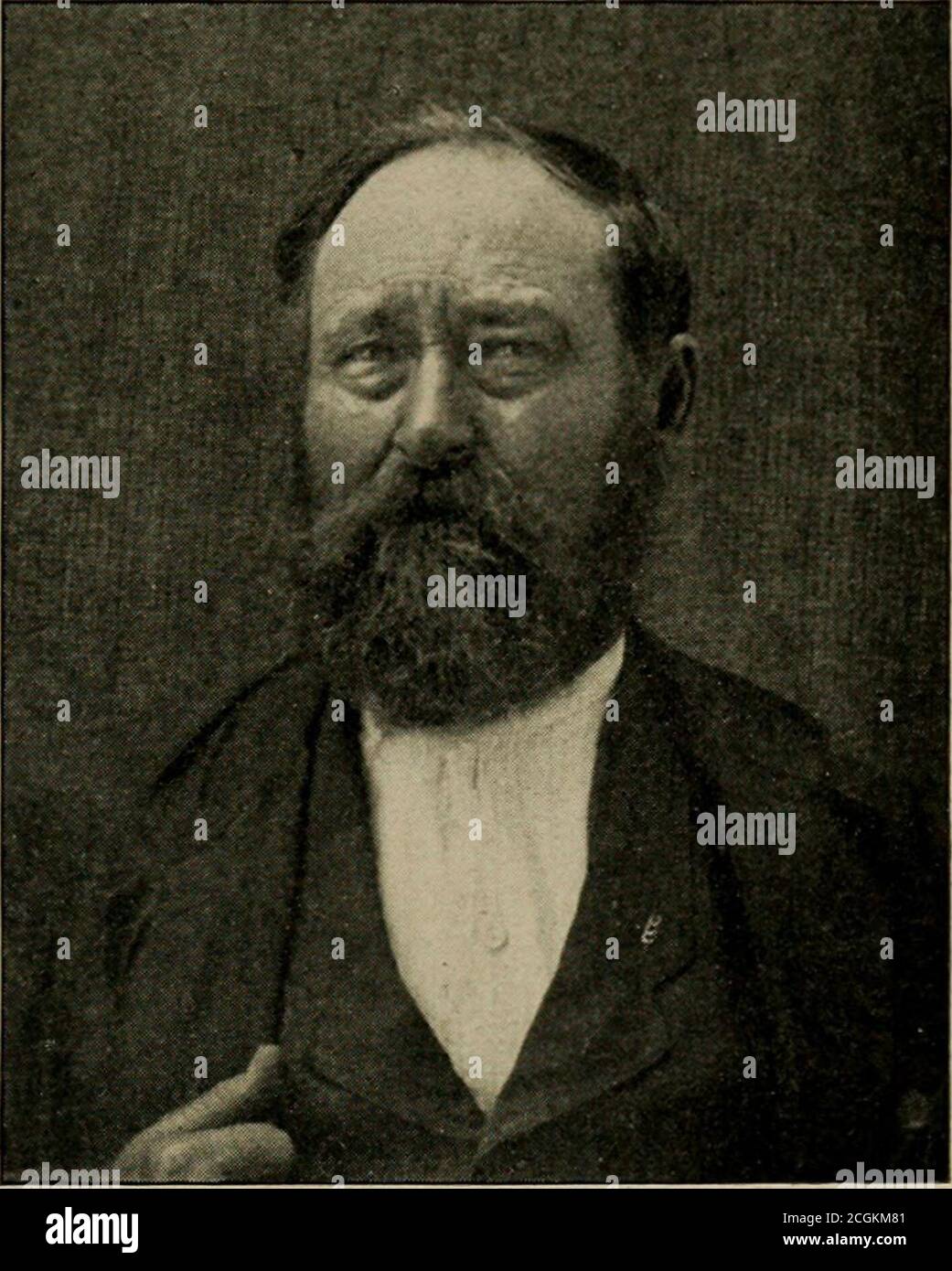 . Croquis personnels et historiques et histoire faciale de et par les membres du septième régiment de la cavalerie volontaire du Michigan, 1862-1865 . 1901.DUANE WlLUTT, Co. M.Vassar, Michigan, né à Theresa, Jefferson County, N. Y., 5 juin 1844; inscrit à Tuscola, Tuscola County, Michigan, 20 mars 1863, comme privé à Co. M, 7 Michigan Cavalry; a rassemblé à Washington, D. C, 16 novembre 1865, et a été libéré. 294. 1901. Orange A. Jubb, Co M. Nunica, Ottawa Co., Michigan, né le 27 août 1839, dans le comté d'Ingham, au Michigan; enlistedat Nunica, comté d'Ottawa, au Michigan, le 1er avril 1863, à titre de privé Inco. M, 7 Banque D'Images
