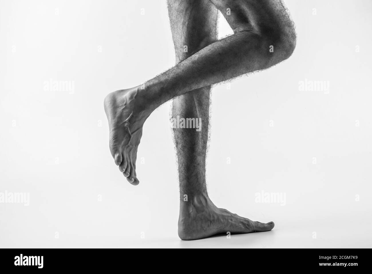 Femme bien entretenue avec vernis à ongles sur les ongles Banque D'Images