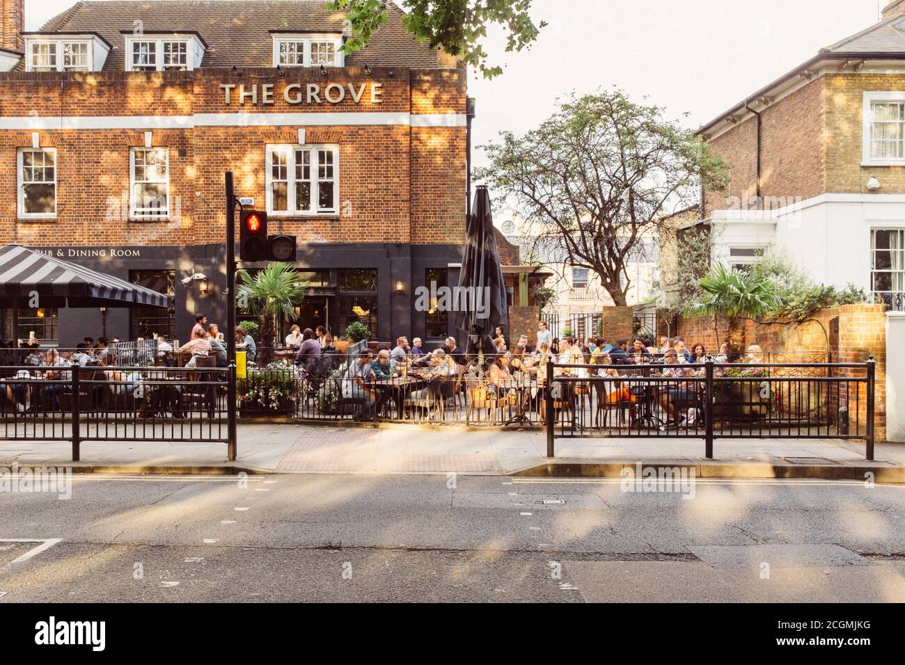 The Grove Ealing gastro pub Banque D'Images