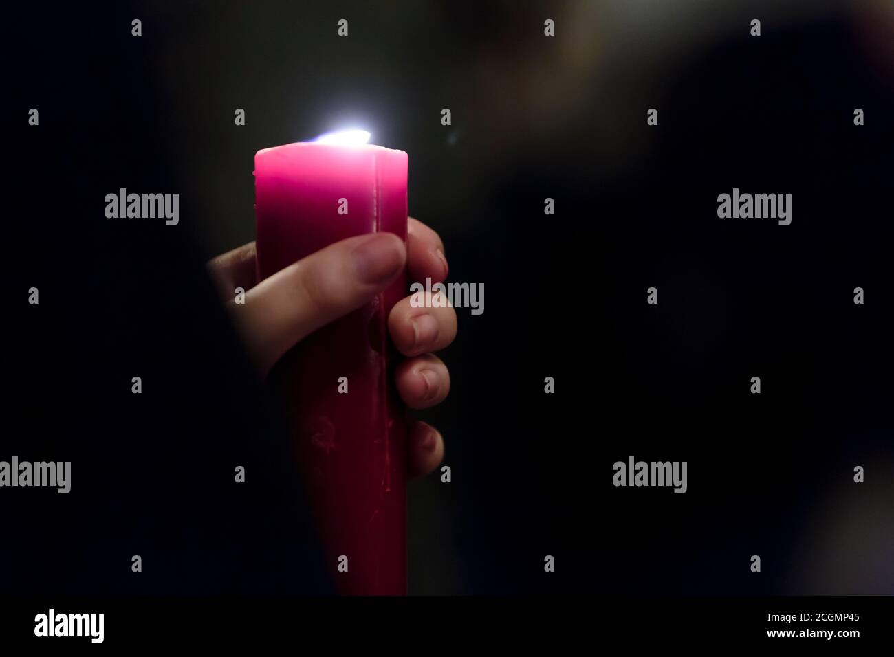 Pénitent dans la procession de la semaine sainte espagnole Banque D'Images