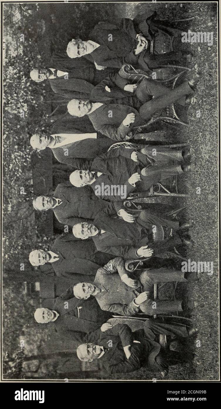 . Une histoire de la classe a obtenu son diplôme à l'Union College, Schenectady, N.Y., le 23 juillet 1863; aussi un record de non-diplômés et un titre d'honneur de ceux qui ont servi dans l'Armée de l'Union et la Marine pendant la guerre civile; Rapports des quarantième et cinquantième réunions, Union College, 1903 et 1913 . d un à Westpoint. L'un est devenu juge. Sur cent douze, trente-neuf servirent dans l'Armée ou la Marine pendant la guerre civile et deux servaient dans la Commission chrétienne. En avril 1861, la plupart de ses étudiants du Sud ont quitté UnionCollege pour leurs maisons, avec l'intention probable d'entrer dans les confédérés Banque D'Images