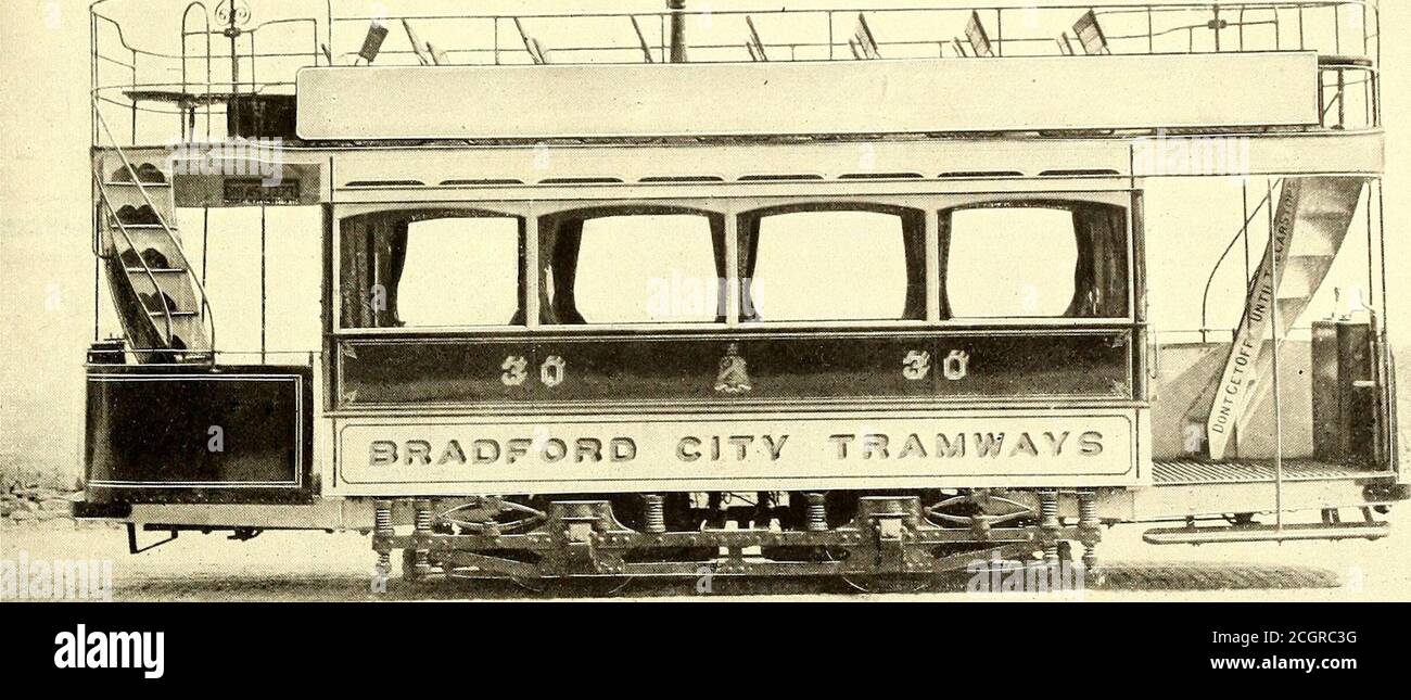 . Journal de chemin de fer de la rue . Des équipements électriques ou des voitures complètes ont été fournis, ou sont sur commande, à plus de villes du 2Q, y compris Bradford (200 voitures), West Ham Tramways (50 voitures), Glasgow (100 voitures), South Lancashire Tramways (50 voitures), Brighton CorporationTramways (10 voitures), Birkenhead Tramways (15 voitures), Halifax (1 voiture), Etc. Au cours des derniers mois de RS plus de 45000 chevaux-puissance de machinerie lourde électrique a été fourni par nous, ou commandé de nous, pour les travaux de puissance, de lumière et de traction. Siège social, 49 Cannon Street, - - - - London, E. C. téléphone, no 5795 BANK Telegrams, WITTING, LONDRES 4 Banque D'Images