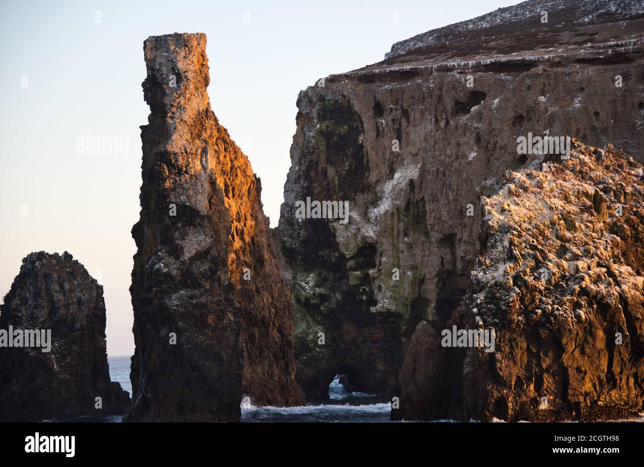 Arche de l'île d'Anacapa au parc national et national des îles Anglo-Normandes Sanctuaire marin Banque D'Images