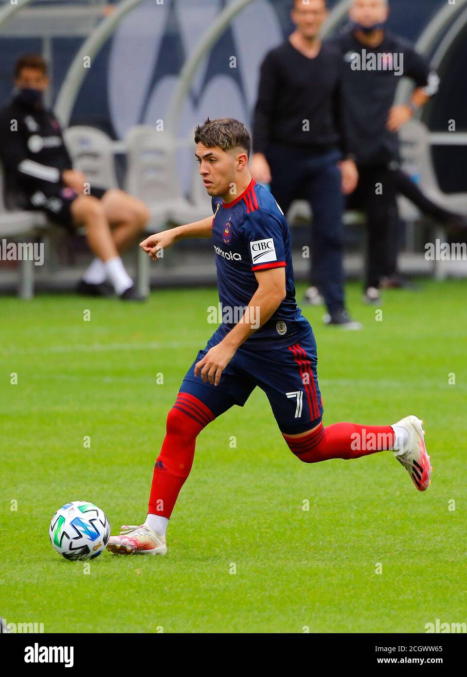 Chicago Fire FC milieu de terrain Ignacio Aliseda (7) apporte la balle En bas du terrain pendant un match de football de la Ligue majeure (MLS) Contre le Columbus Crew FC on Banque D'Images