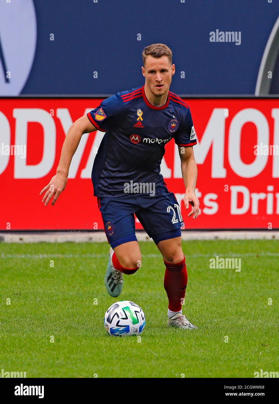 Le Chicago Fire FC Forward Fabian Herbers (21) gère le ballon lors d'un match de football de la Ligue majeure (MLS) contre le Columbus Crew FC le samedi, septembre Banque D'Images