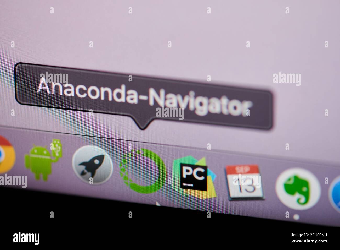 New york, Etats-Unis - 13 septembre 2020 : démarrage de la plate-forme de navigateur anaconda sur l'écran de l'ordinateur vue rapprochée Banque D'Images