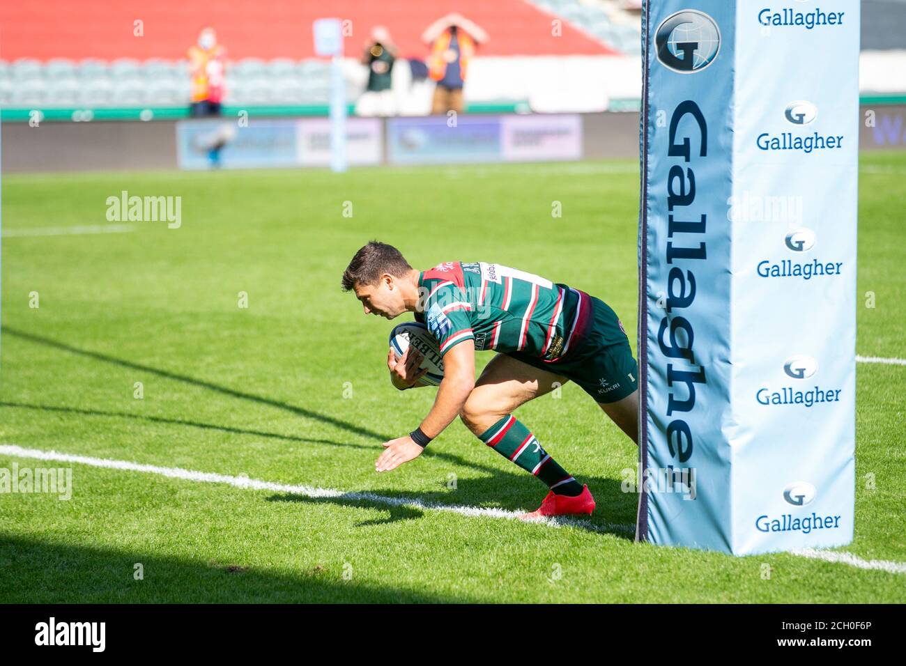 LEICESTER, ANGLETERRE. 13 SEPTEMBRE 2020 Ben Youngs (vc), de Leicester Tigers, marque son essai lors du match Gallagher Premiership entre Leicester Tigers et Northampton Saints à Welford Road, Leicester, le dimanche 13 septembre 2020. (Crédit : Leila Coker | INFORMATIONS MI) crédit : INFORMATIONS MI et sport /Actualités Alay Live Banque D'Images