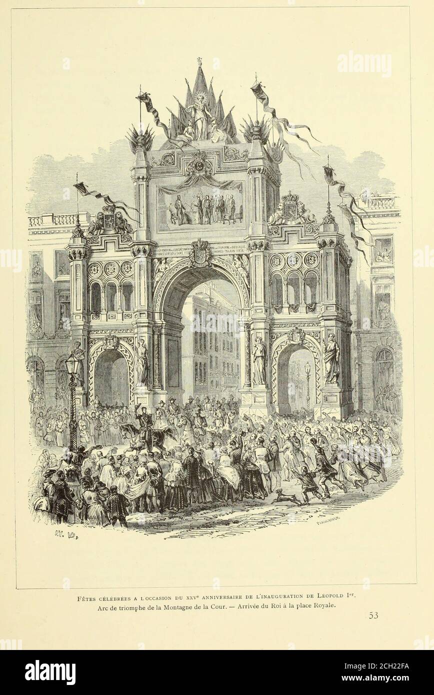 . Bruxelles à travers les âges . TÊTES CÉLÉBRÉES A LOCCASION DU XXVE ANNIVERSAIRE DE LINAUGURATION DE LÉOPOLD IER. Reception du Roi à la porte de Laeken le 21 juillet i856.. 418 Bruxelles MODERNE qui, en cortège, traverse la place. M. de Gerlache marche le premier ministre. Derrièrelui, on aperçoit Charles Rogier et Van de Weyer se donnant les bras. Quelquesinstants avant, on avait vu Verhaegen et Dumortier savancer se donnant égalementile bras. Et à la vue de ces deux chefs politiques ennemis, unis en ce jour deréjouissance nationale par une commune pensée de patrimoine, la faute, émar, avait applaudir Banque D'Images