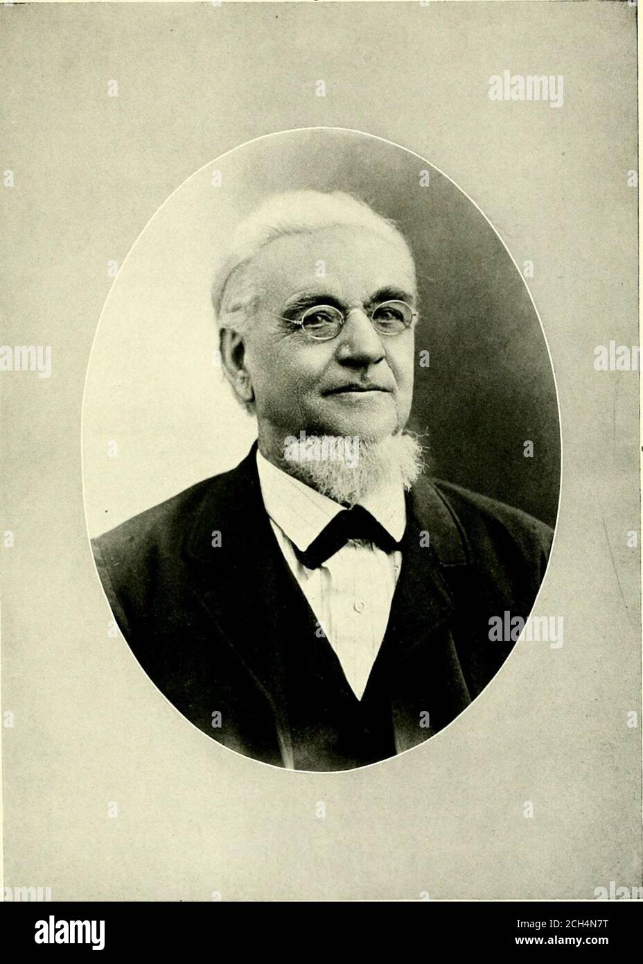 . www.flickr.com/photos/internetarchivebookimages/tags/book... . h, également ThomasWillmarth, fils de Jonathan Wil-marth : Esther, né le 28 novembre 1681; Rebecca, le 30 août 1683; Daniel, de-cember 7, 1685; Elizabeth, le 3 avril 1688; Jonathan, le 5 août 1690; Margaret, au-gust 31, 1692; Stephen, le 16 avril 1695; Thomas, le 22 février 1698; Nathan Nathaniel, mentionné ci-dessous 15,1706. (II) Nathan Wilmarth, cinquième fils de Jonathan et Esther (Peck) Wilmarth, est né le 17,1700 décembre, à Rehoboth, et a vécu dans cette ville, où il a épousé, le 29 novembre 1722, Mary Stacy, fille probablya d'Ensign Banque D'Images