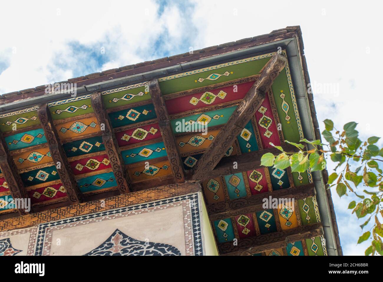 Détails et ornements du Palais d'été de Sheki khan sur Sheki, Azerbaïdjan. Banque D'Images
