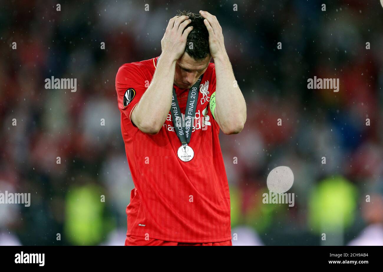 James Milner de Liverpool à la dernière étape de la finale de l'UEFA Europa League à St. Jakob-Park, Bâle, Suisse. APPUYEZ SUR ASSOCIATION photo. Date de la photo: Mercredi 18 mai 2016. Voir PA Story FOOTBALL final. Le crédit photo devrait se lire comme suit : David Davies/PA Wire. RESTRICTIONS : dans les publications autorisées ne se consacrant à aucune équipe, joueur ou match. Aucune utilisation commerciale. Les images fixes sont uniquement utilisées, pas de simulation vidéo. Aucune association commerciale sans l'autorisation de l'UEFA. Appelez le +44 (0)1158 447447 pour plus d'informations. Banque D'Images