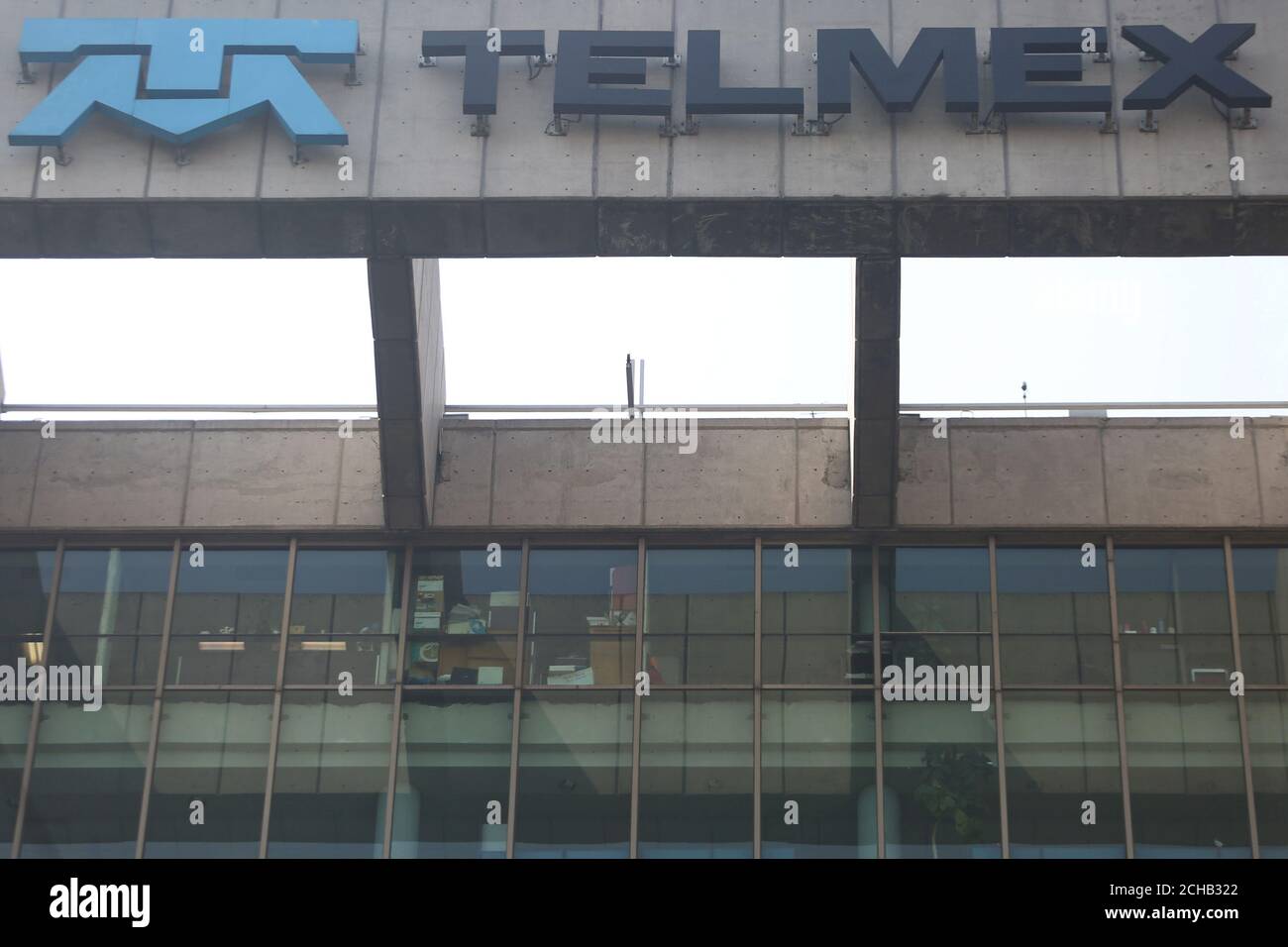 View Of The Headquarters Of Internet And Fixed Line Phone Company Telmex Commercial Brand Of America Movil In Mexico City Mexico March 9 17 Reuters Edgard Garrido Photo Stock Alamy