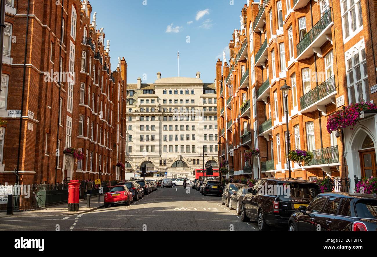 Londres - belle rue de bâtiments de manoir près de Baker Street À Marylebone Banque D'Images