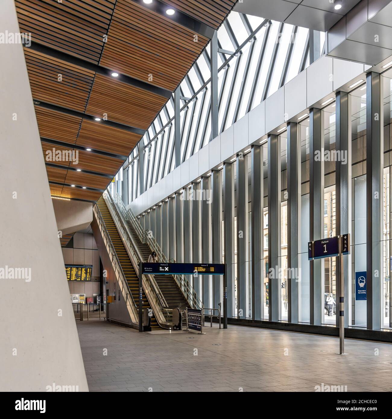 Gare de London Bridge. Redessiné par les architectes Grimshaw. Suppression de pistes enchevêtrées Ajout d'une nouvelle station. Tout cela avec la station toujours en cours d'utilisation. Banque D'Images