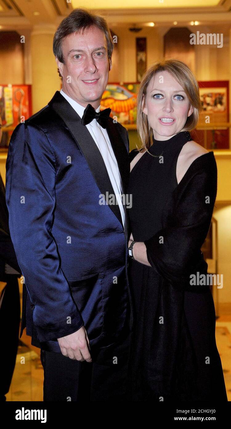L'acteur Stephen Tompkinson et l'amie Elaine Young au Morgan Stanley Great Britons Awards 2007 au Guildhall, Londres. Banque D'Images
