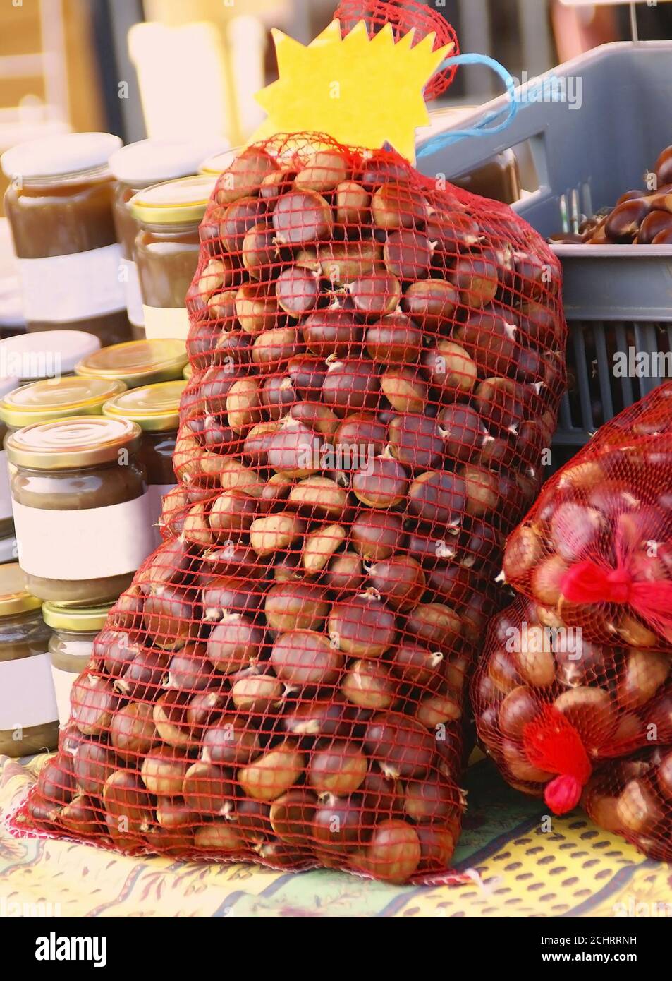 Sac de marrons Banque de photographies et d images a haute resolution Alamy