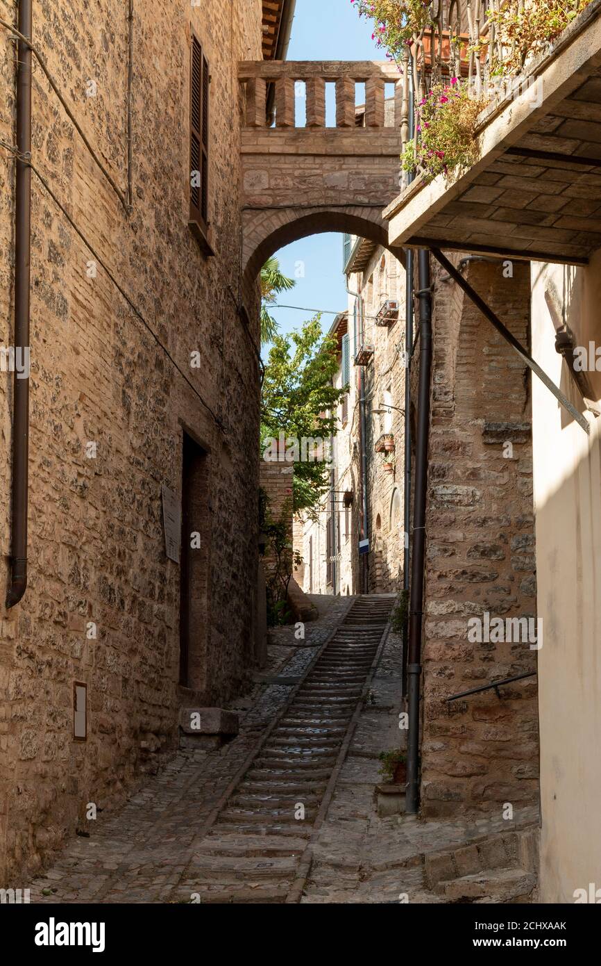 Un aperçu des ruelles de la bourgonne de Spello, Ombrie - Italie Banque D'Images