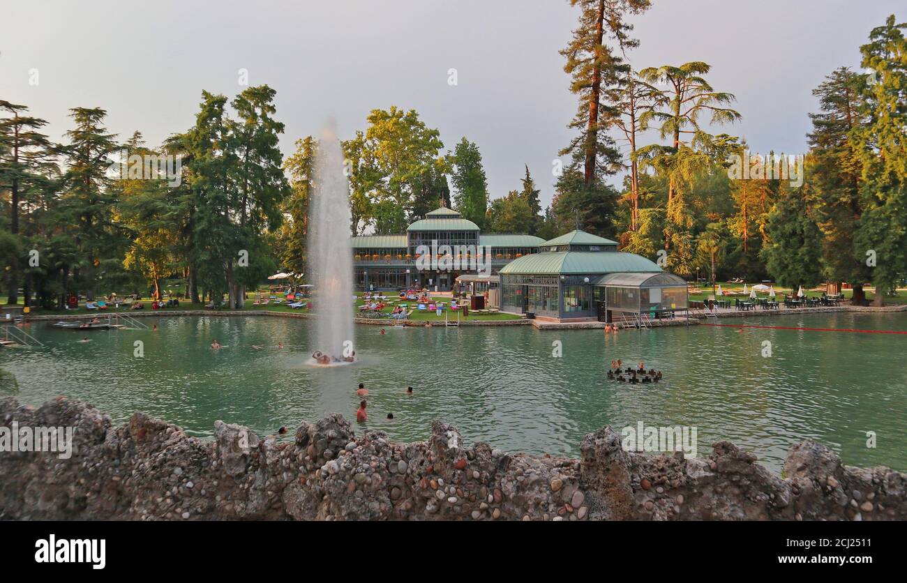 Terme di Lazise, il Parco termale di Villa dei Cedri a Colà. Banque D'Images