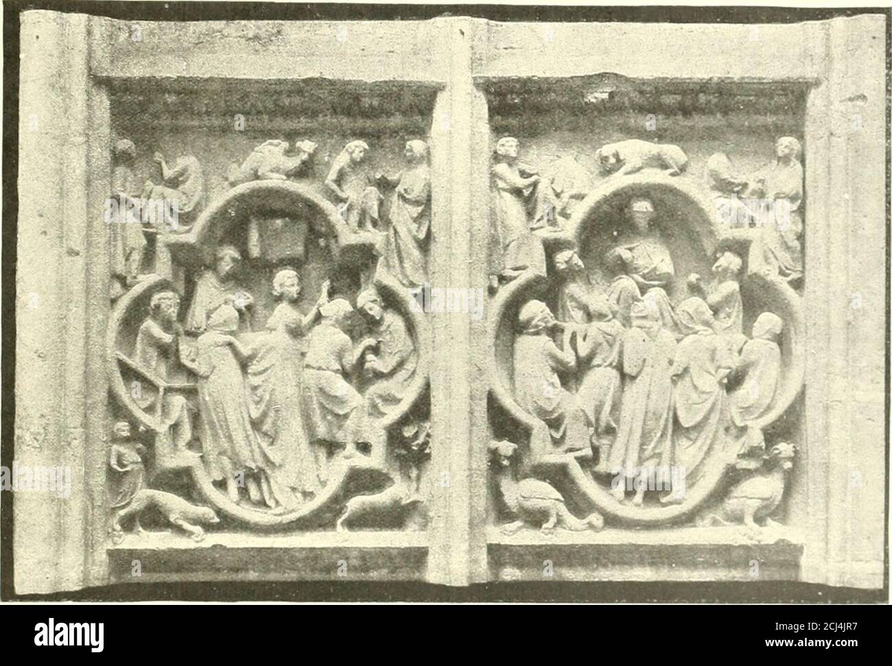 . L'art religieux du XIIIème siècle en¨France : Etude sur l'iconographie du mois et sur ses sources d'inspiration . .1 laCapa des Inscrip. el belles lettres, 9 mai [890 . Voir aussi P. .1.- M.h ,la Croix des premiers Croisés Rev ,!<LART tét . 1890, p. Joo). 2 Chaque ville esl noi ée : Nicena civilas, Antioclia, Irêm (Jérousalem lonum de in Monarch. Franc., 1. 1. pi. L.1 Sut ce vitrail, voir F. de Lastcyrie, Hist. i la première fenêtre à droite en entrant ; 19 panneaux seulement sonl anciens,touche I histoire de la découverte de la vraie croix esl moderne. LE MIR0I11 llISTOU Banque D'Images