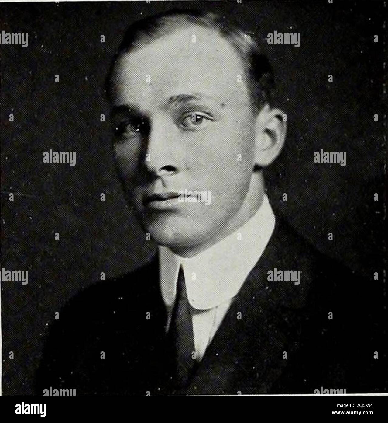 . Le Ottawan . SAM MARSH, admirez. La merveille était, et toujours la merveille s'est développée, qu'une petite tête pouvait porter tous les connus. CALEB MORGAN, Hiawatha. Philadelphie. L'acte que j'ai l'intention est grand; mais ce que, pourtant je ne sais pas. 1 I EDGAR HALLOCK, Topeka.Olympian. Même le digne Homer nod parfois. Banque D'Images