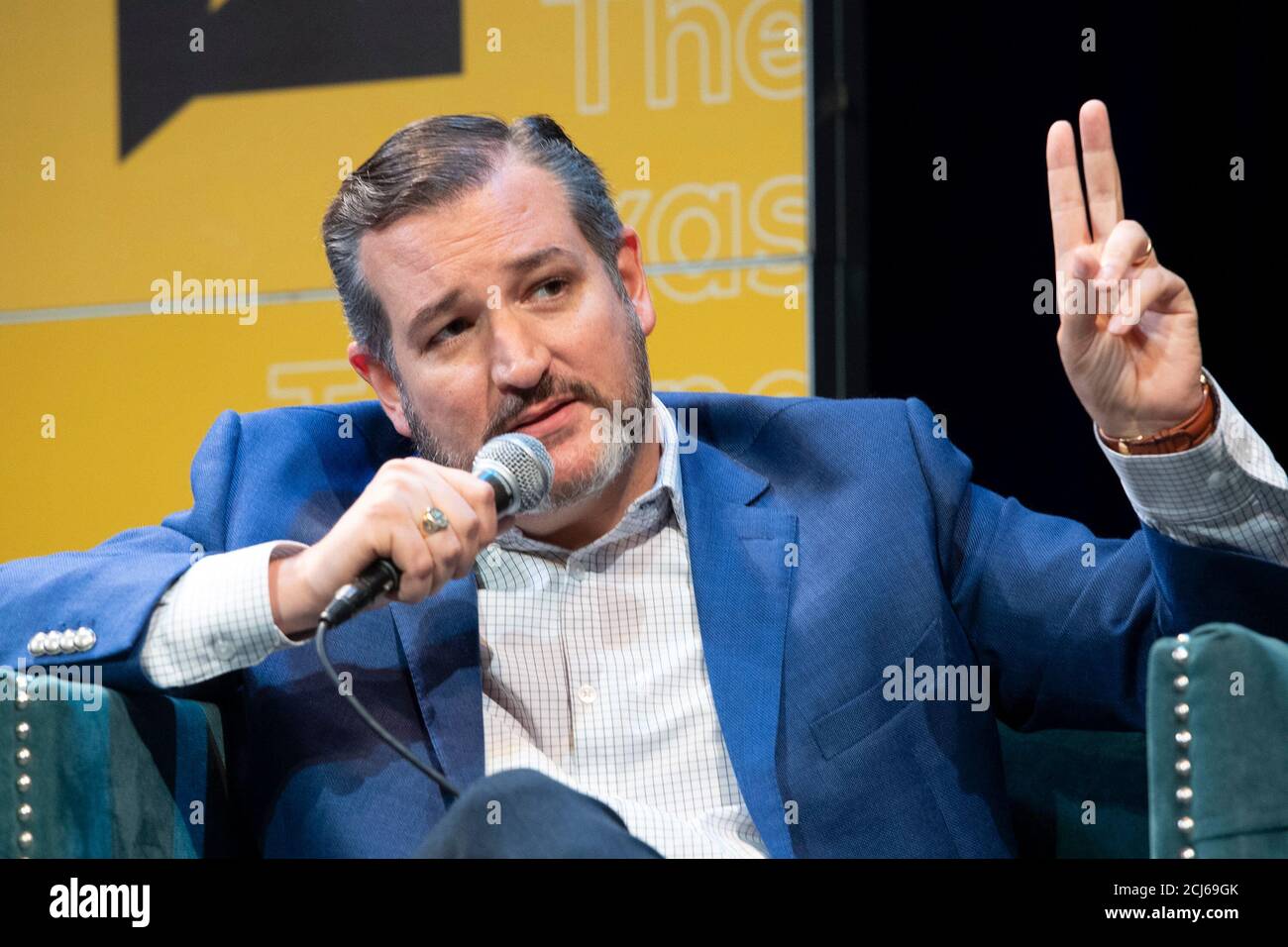 Austin, Texas, États-Unis. 28 septembre 2019. Le sénateur américain TED CRUZ, R-Texas, parle avec le journaliste Chris Hayes de sa possible course présidentielle de 2024 au cours d'une session du Texas Tribune Festival au Paramount Theatre le 28 septembre 2019. Crédit : Bob Daemmrich/ZUMA Wire/Alay Live News Banque D'Images