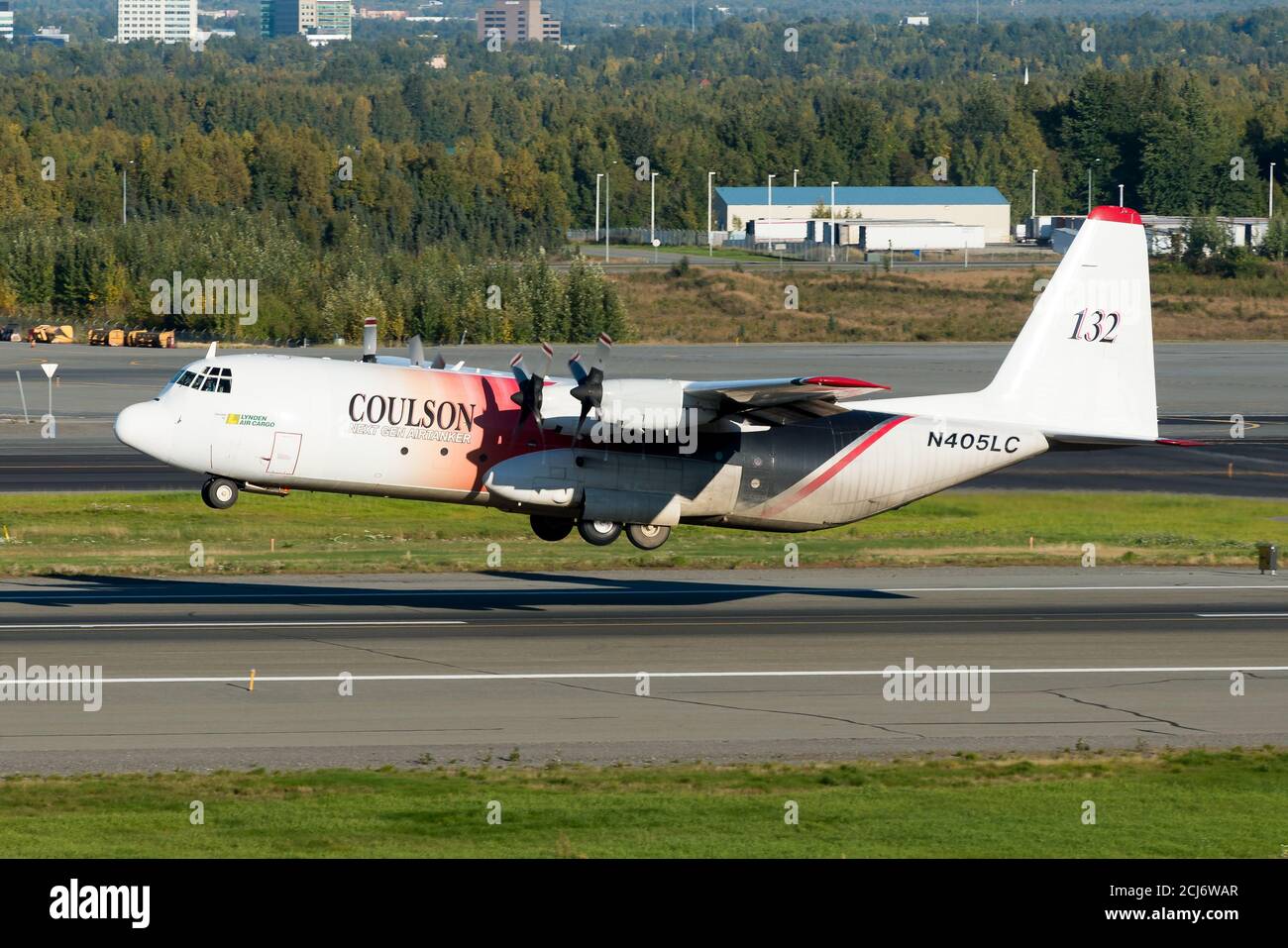 Coulson Air Tanker Hercules Lockheed C-130. Avion utilisé pour combattre les feux sauvages. Exploité par Lynden Cargo. Avions de lutte contre l'incendie. Banque D'Images