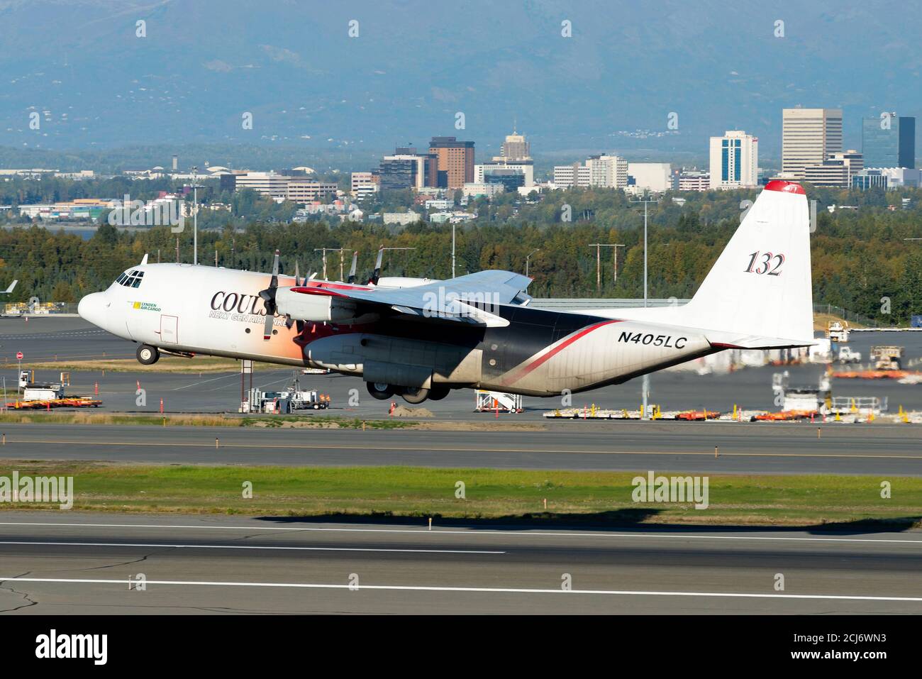 Coulson Air Tanker Hercules Lockheed C-130. Avion utilisé pour combattre les feux sauvages. Exploité par Lynden Cargo. Avions de lutte contre l'incendie. Banque D'Images