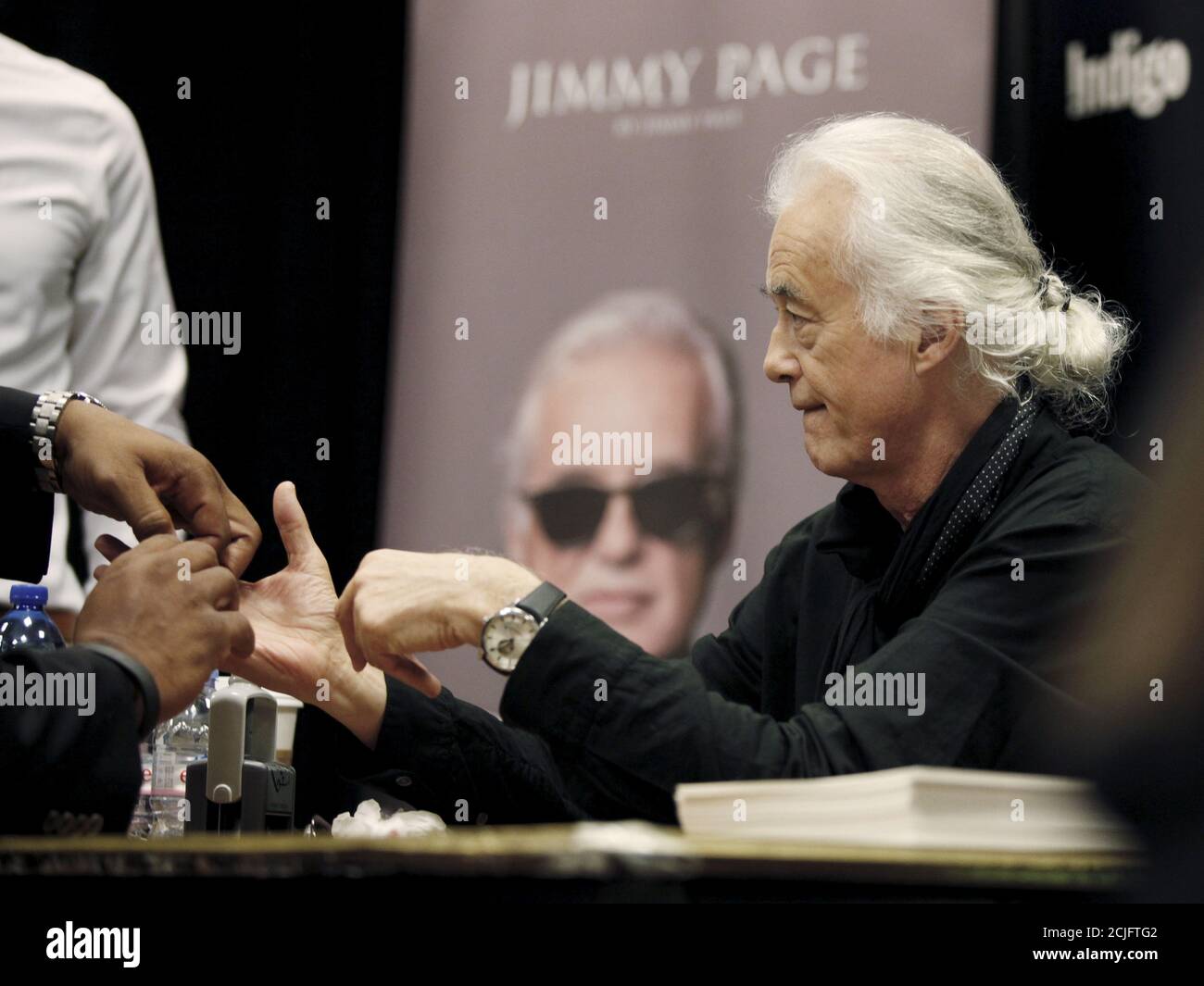 Led Zeppelin Guitariste Jimmy Page Pendant Banque d