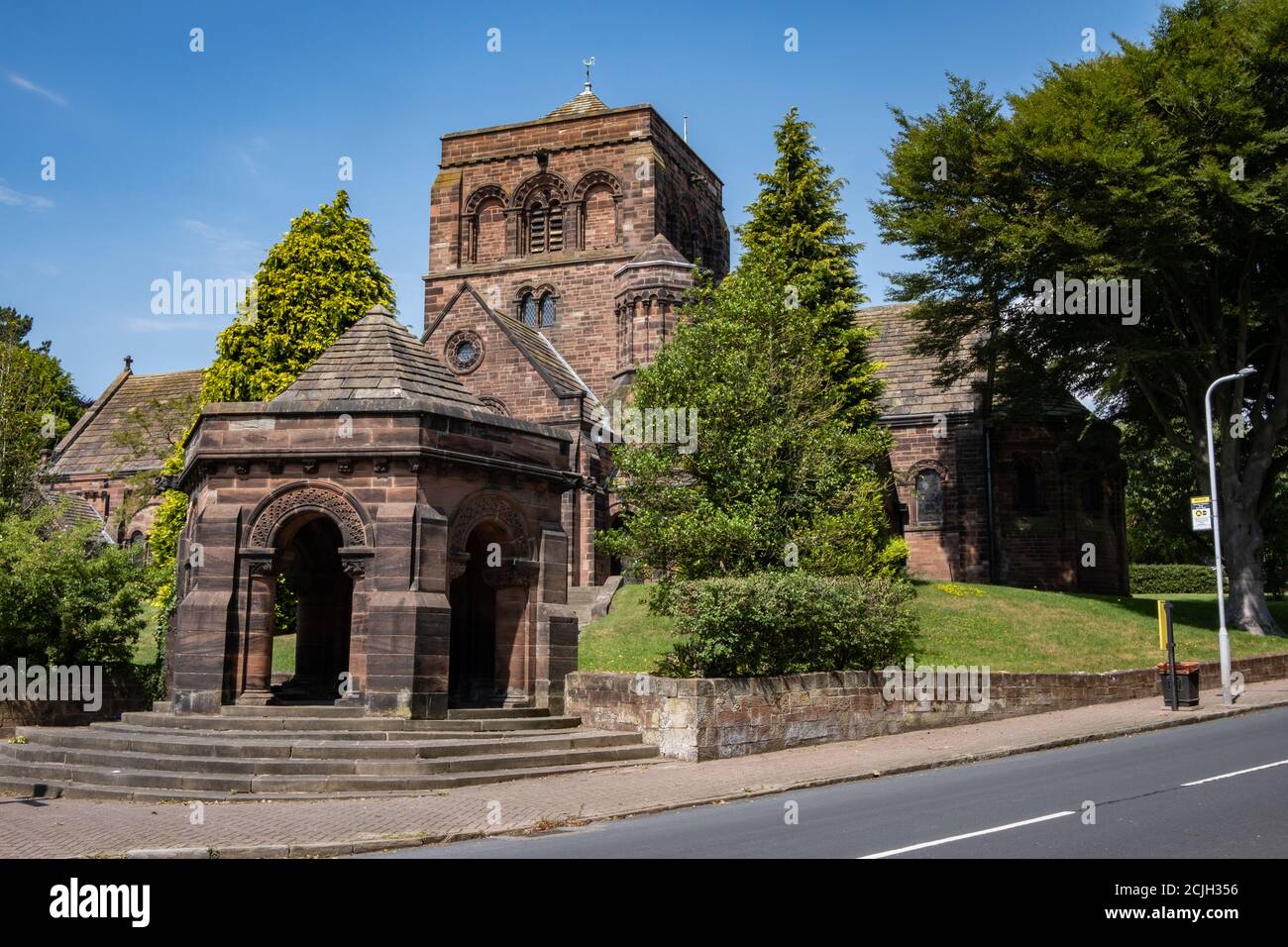 Église réformée unie de Thornton Hough Wirral juin 2020 Banque D'Images