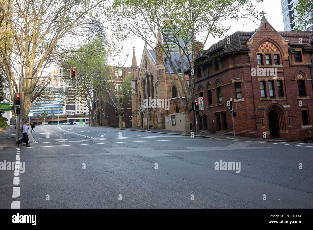 Sydney, Australie. Mardi 15 septembre 2020. Les rues désertes du centre-ville de Sydney pendant les heures de pointe habituelles en début de soirée, car les préoccupations de COVID 19 permettent aux employés de bureau de travailler de chez eux. Credit Martin Berry/Alamy Live News Banque D'Images