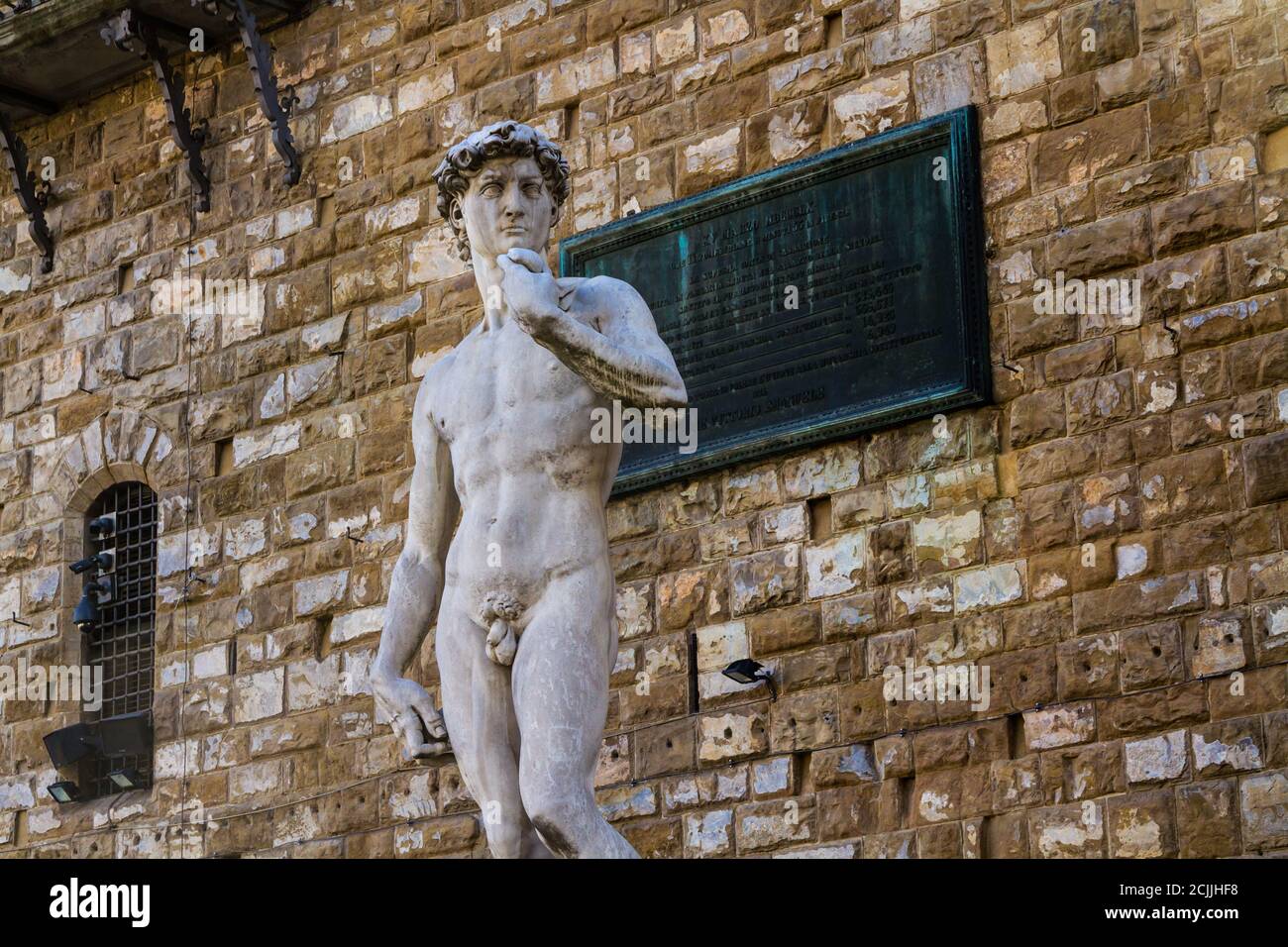 Image horizontale de David (réplique) à l'extérieur du Palazzo Vecchio à Florence, Italie Banque D'Images