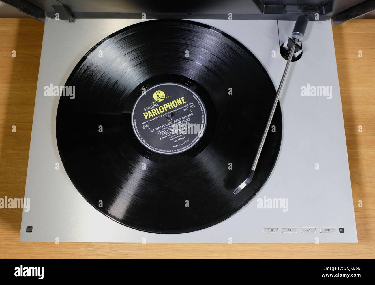 Un disque en vinyle Bang & Olufsen Banque D'Images