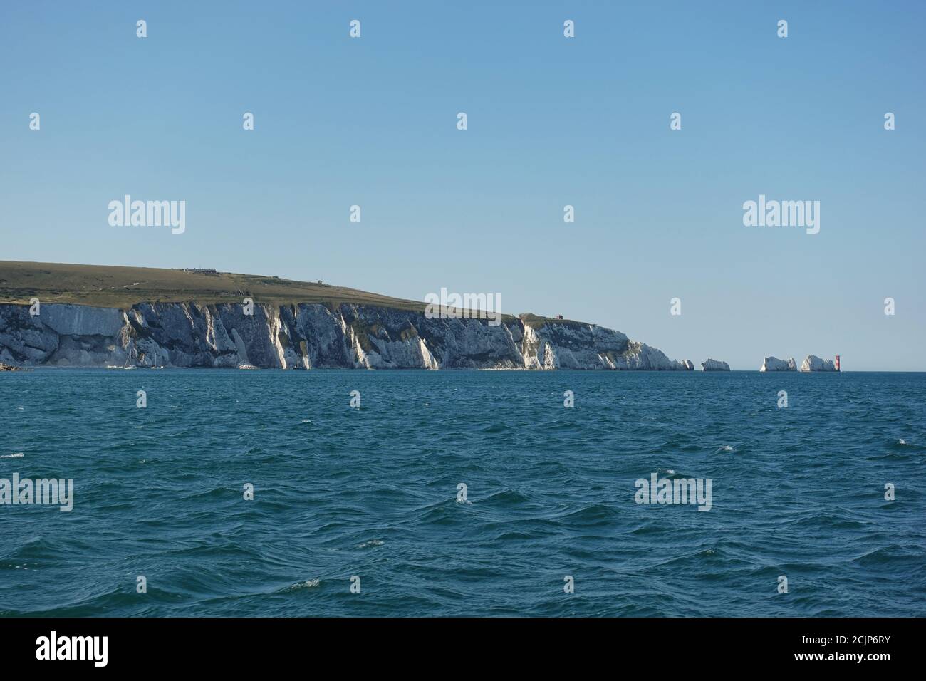 The Needles and Lighthouse à côté d'Allum Bay sur le Ile de Wight Royaume-Uni Banque D'Images